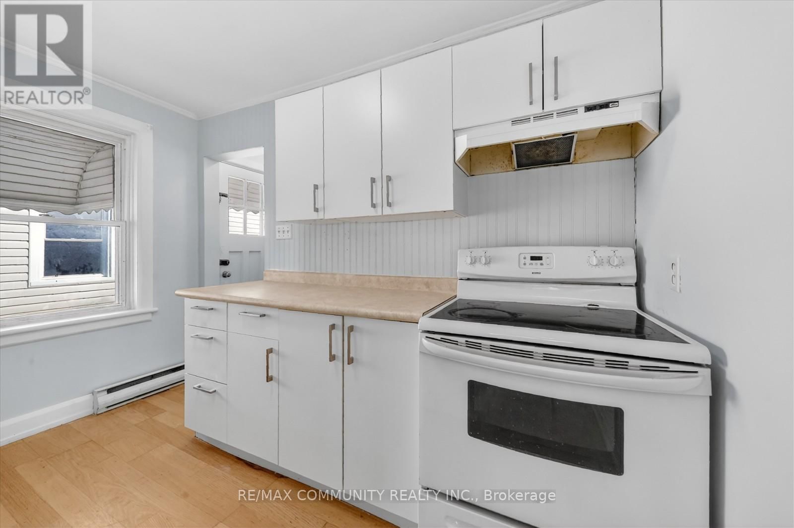 61 ADELAIDE STREET SOUTH Image 17