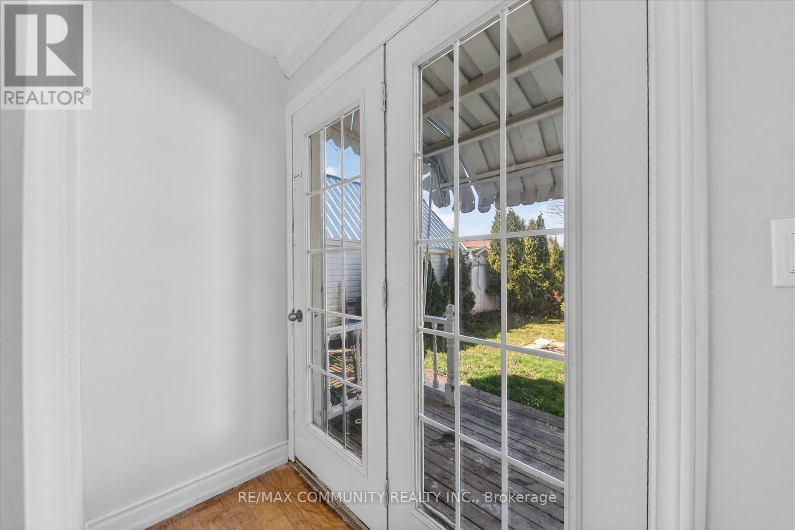 61 ADELAIDE STREET SOUTH Image 23