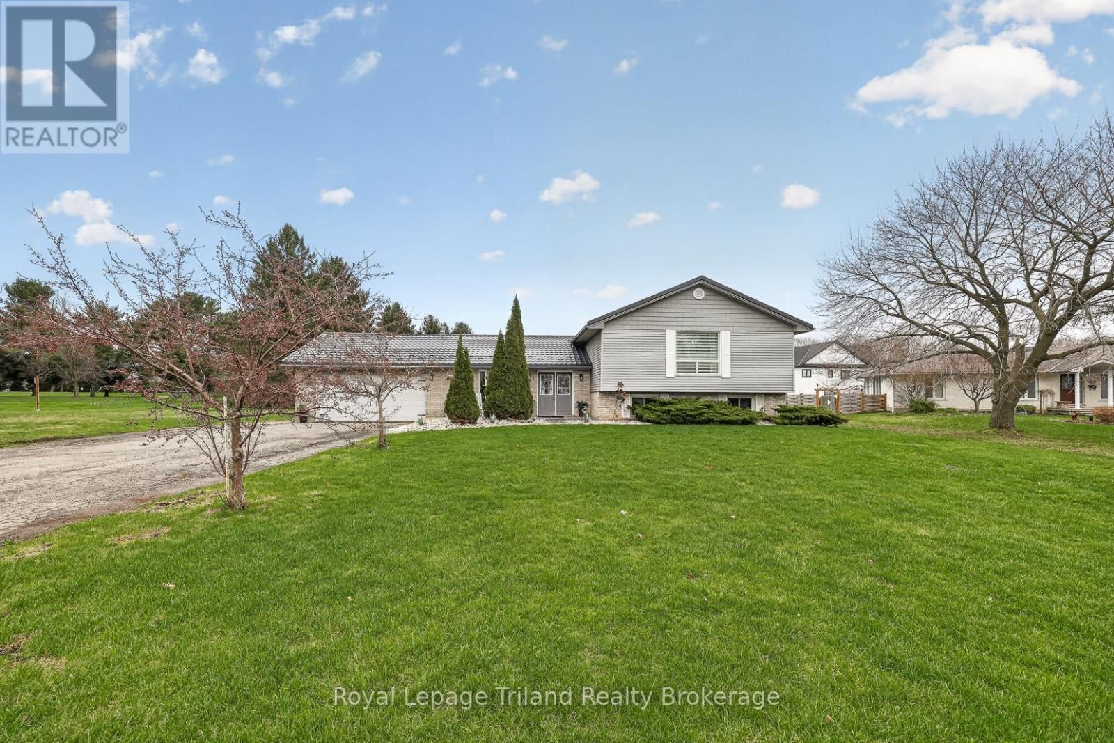 293 WHITING STREET Image 4