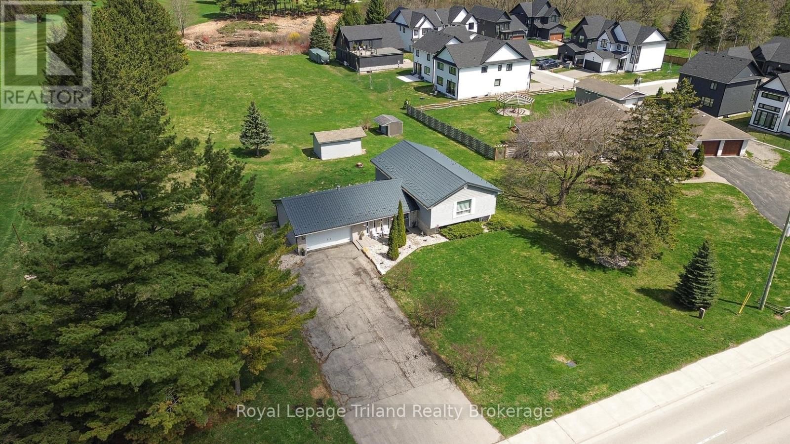 293 WHITING STREET Image 46