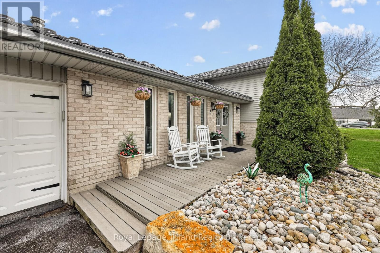 293 WHITING STREET Image 8