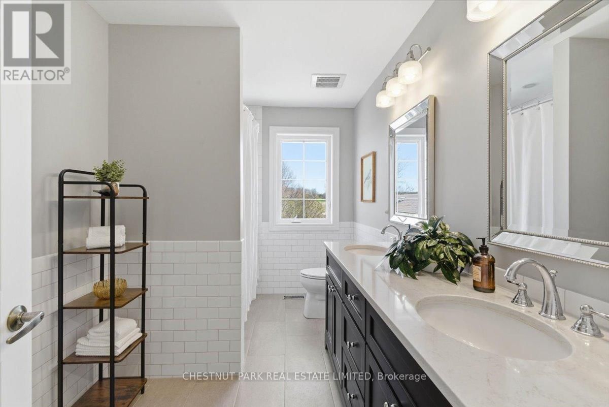 146 MASSASSAUGA ROAD Image 31