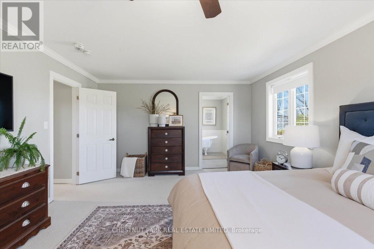 146 MASSASSAUGA ROAD Image 36