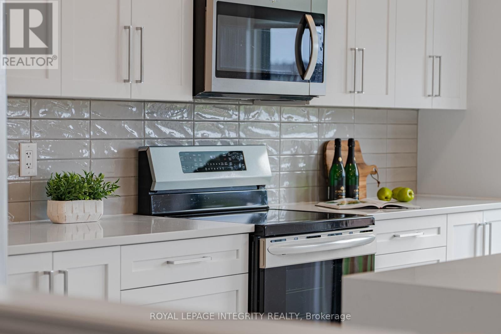 148 NAMASTE WALK Image 14