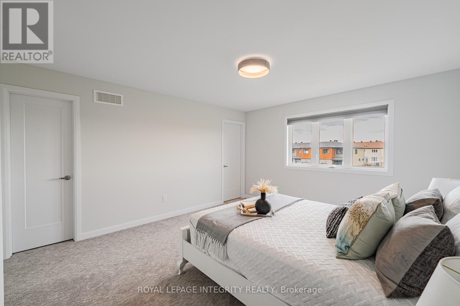 148 NAMASTE WALK Image 17