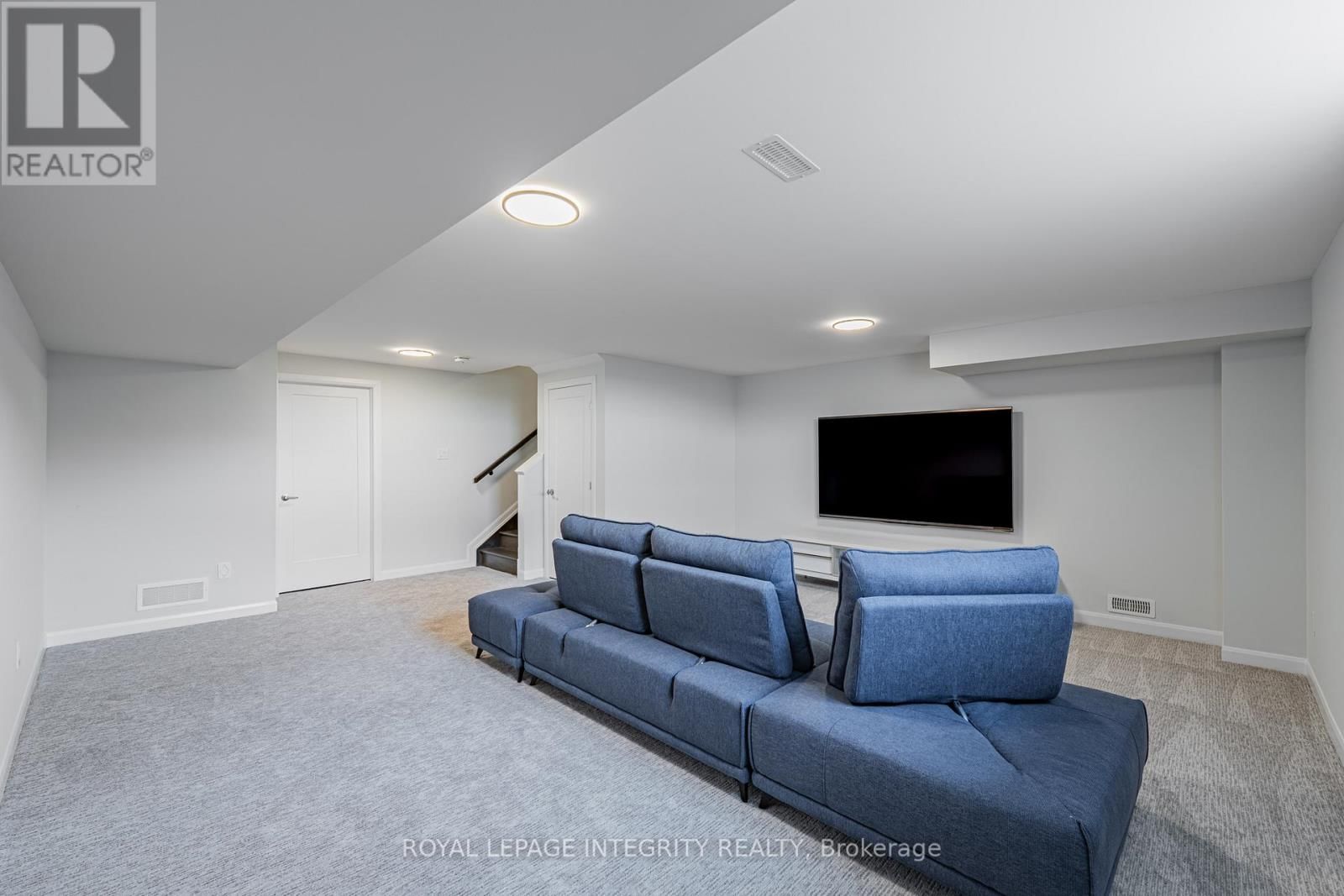 148 NAMASTE WALK Image 27