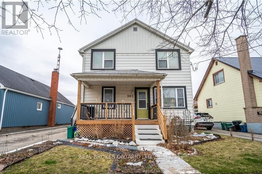 MAIN - 301 WALLACE AVENUE SOUTH Image 14