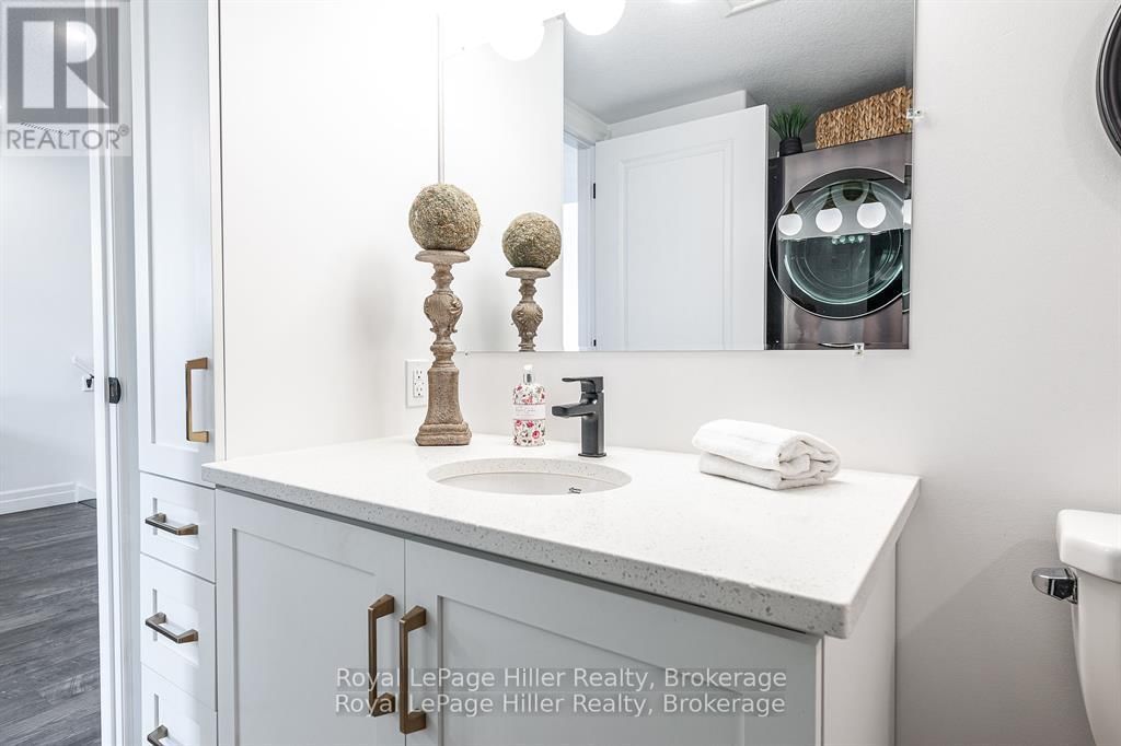 7 - 3192 VIVIAN LINE 37 LINE Image 20