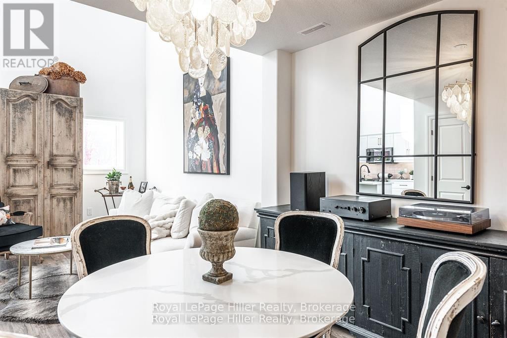 7 - 3192 VIVIAN LINE 37 LINE Image 5