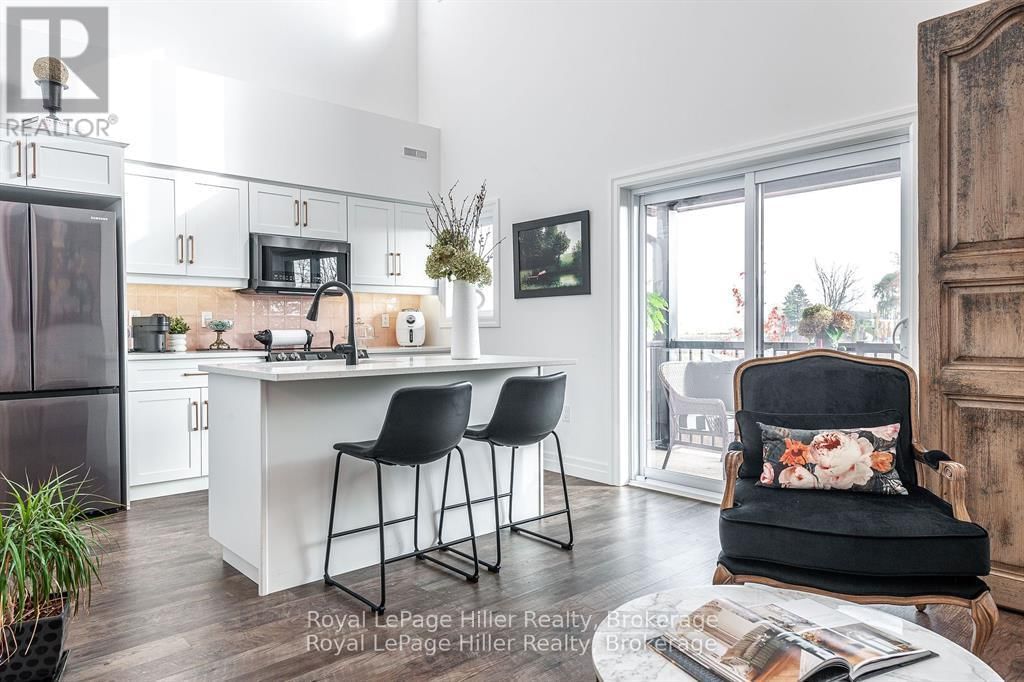 7 - 3192 VIVIAN LINE 37 LINE Image 9