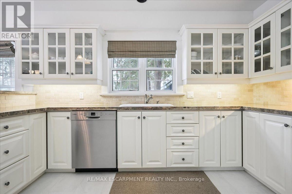 96 ONTARIO STREET Image 10