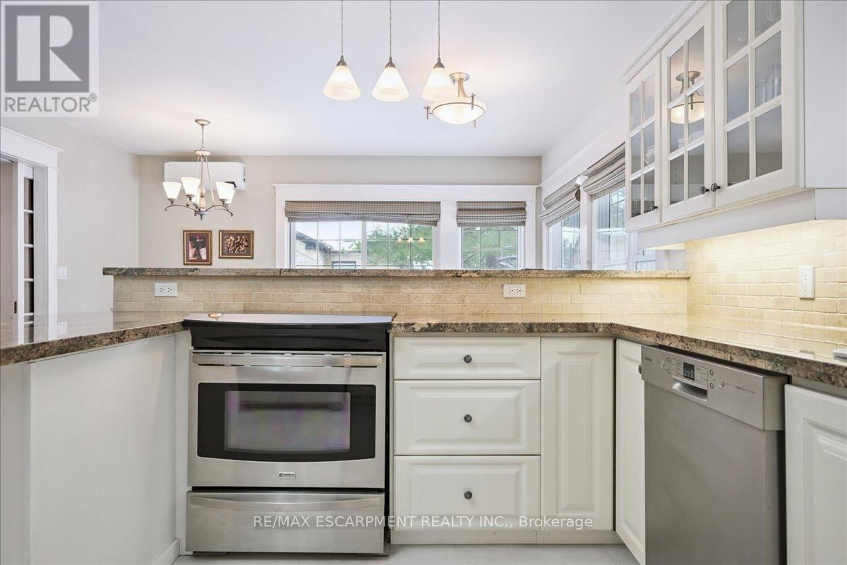 96 ONTARIO STREET Image 11