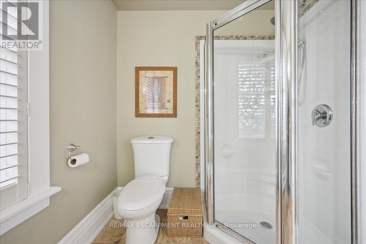 96 ONTARIO STREET Image 24