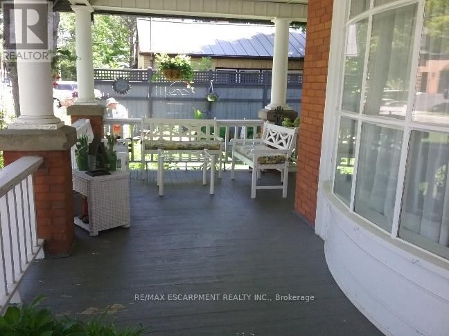 96 ONTARIO STREET Image 31