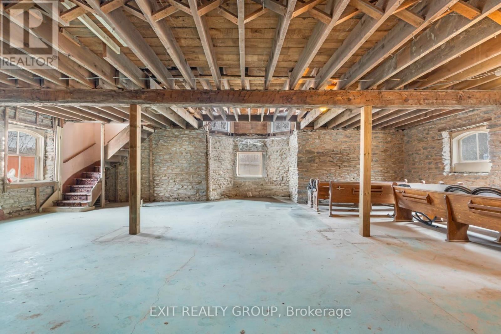 44 UNION ROAD Image 26