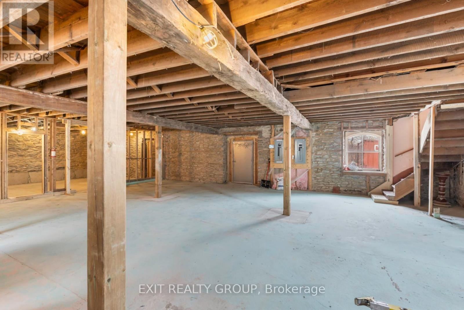 44 UNION ROAD Image 29