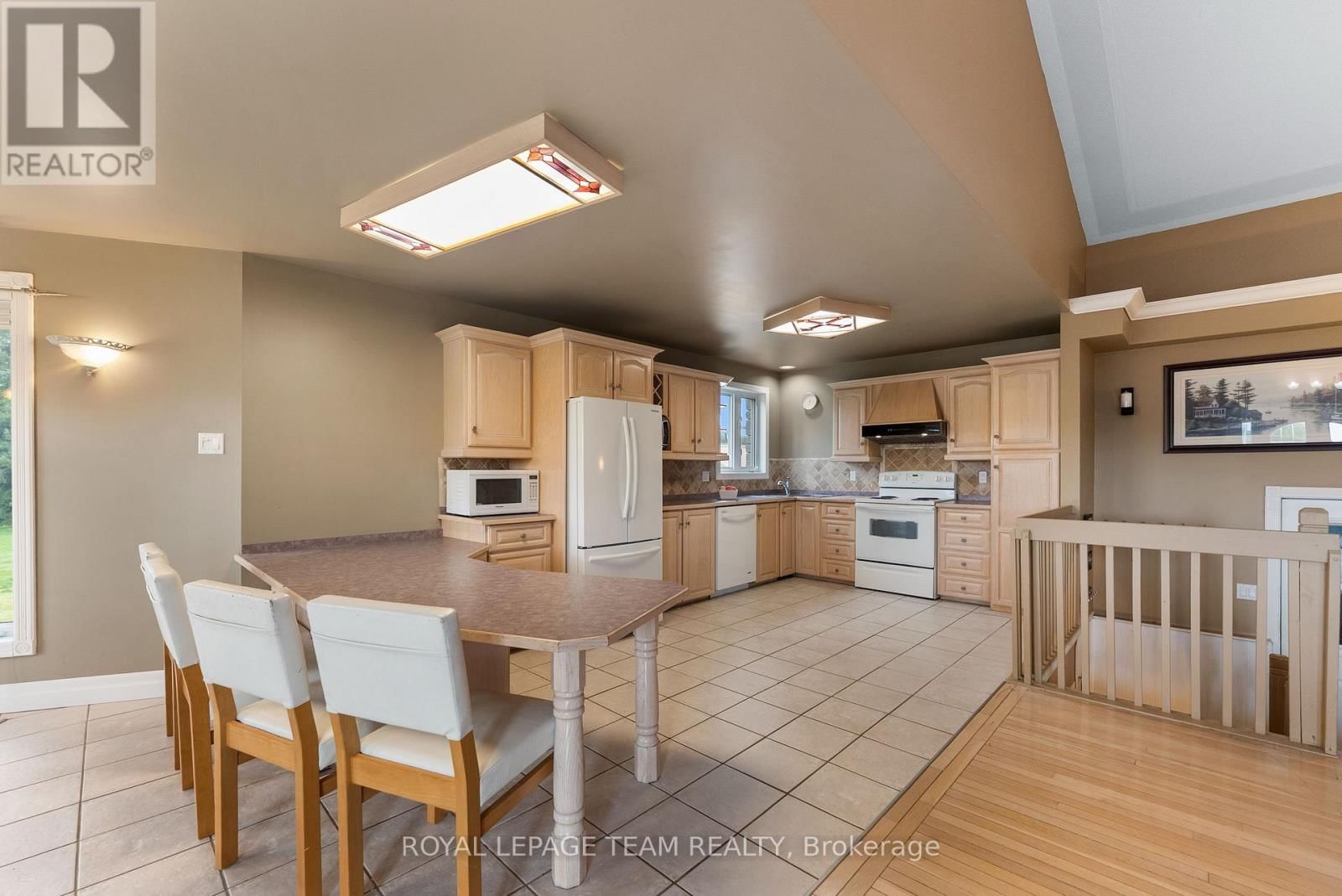 37 RAPID ROAD Image 16