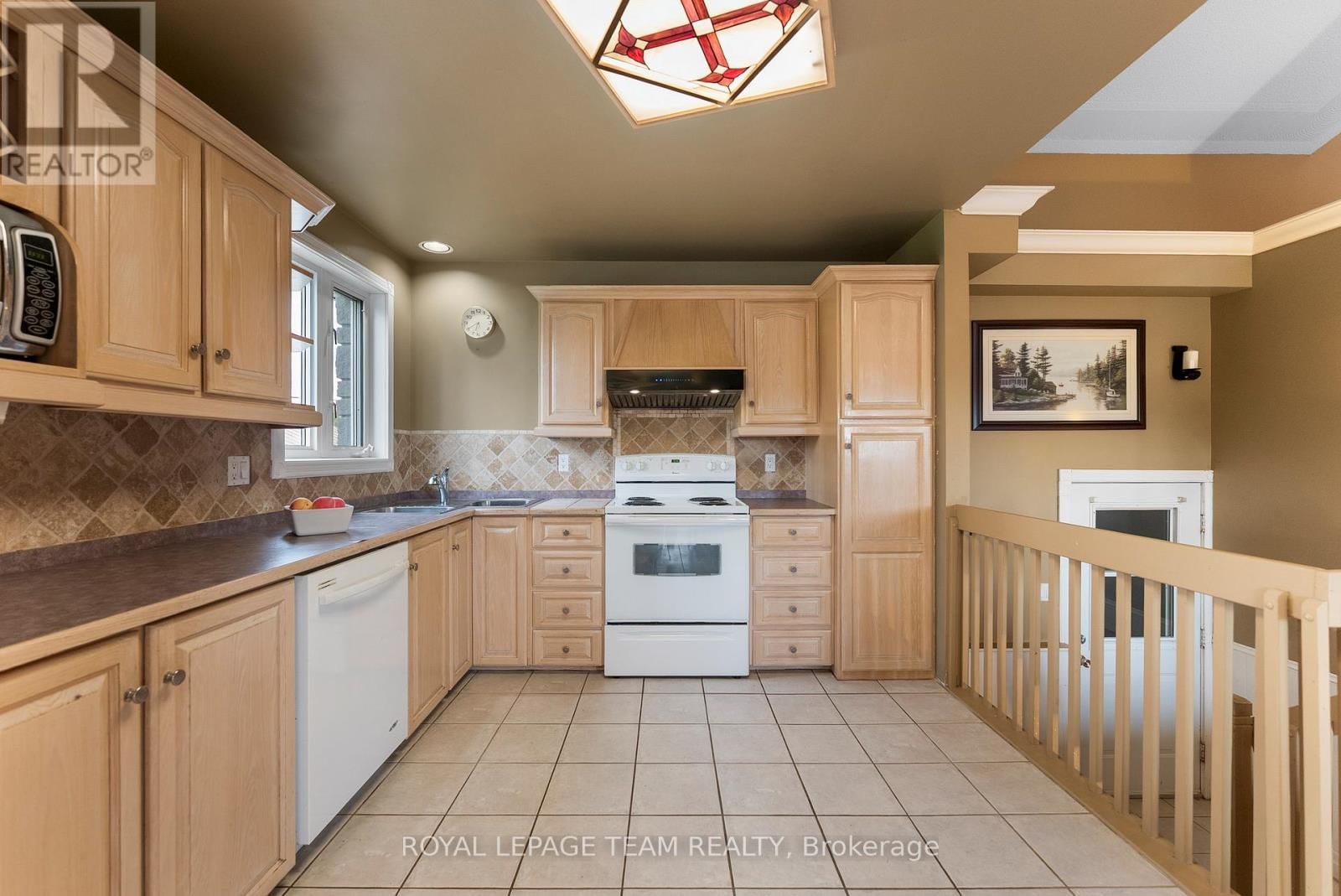 37 RAPID ROAD Image 18