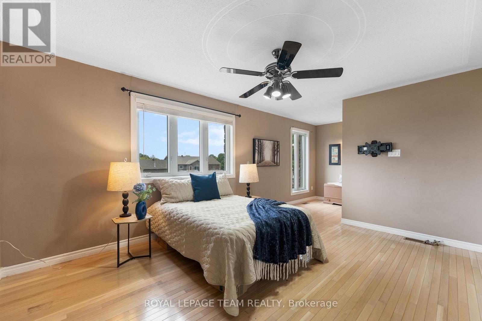 37 RAPID ROAD Image 20