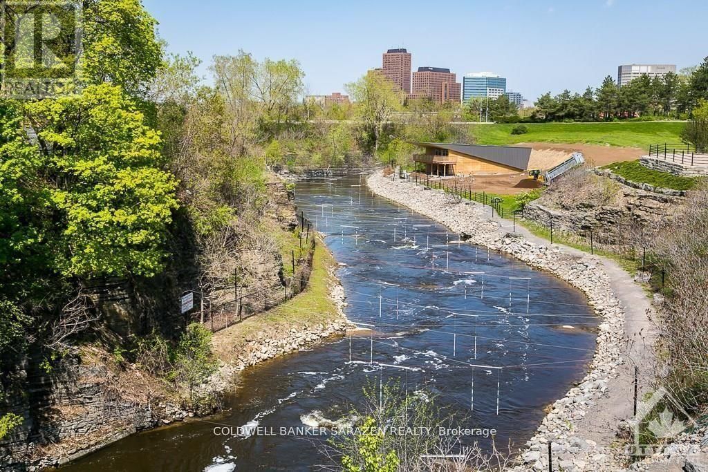 308 - 300A LETT STREET Image 23