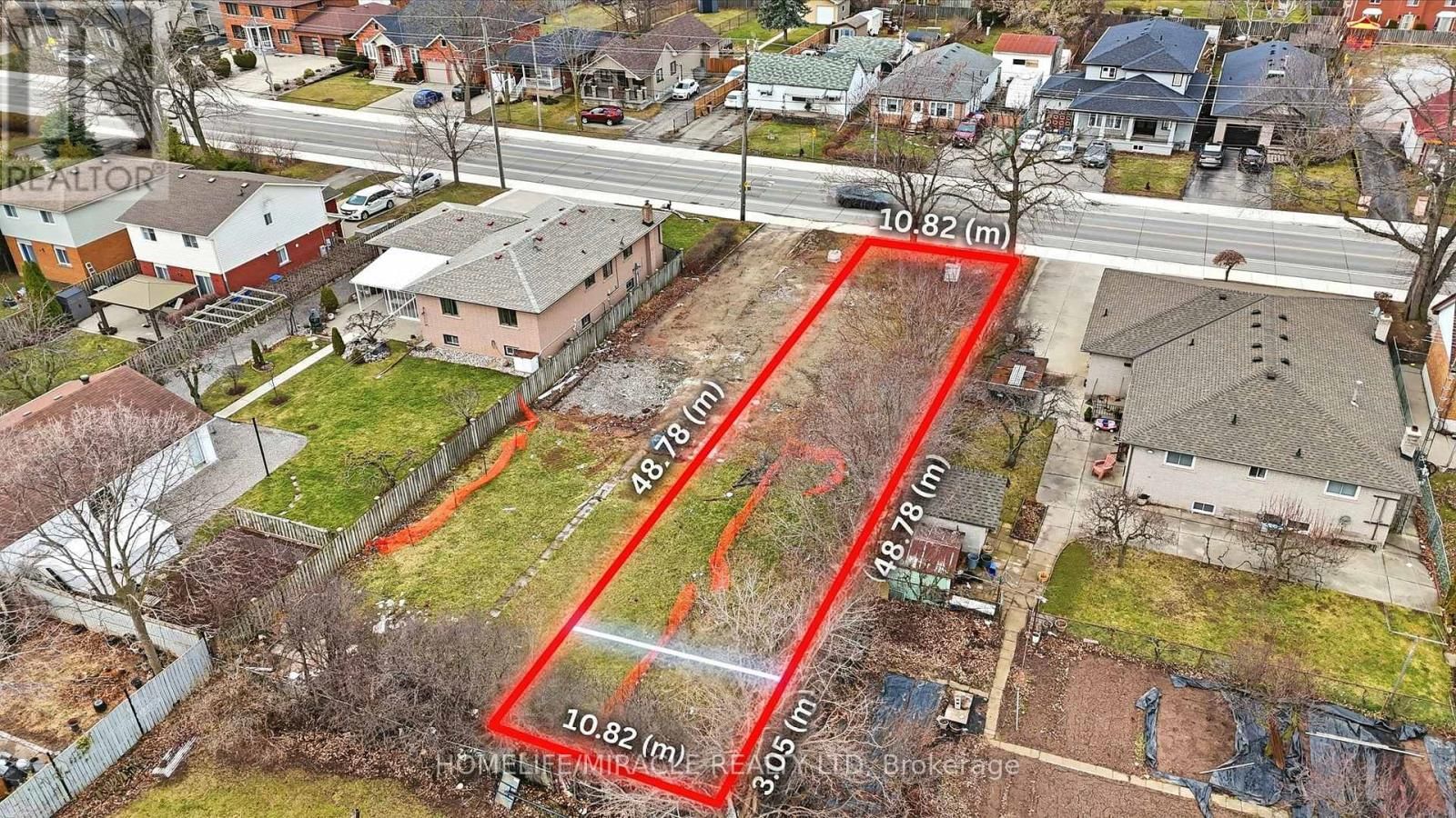 Part 1 - 290 DEWITT ROAD Image 13