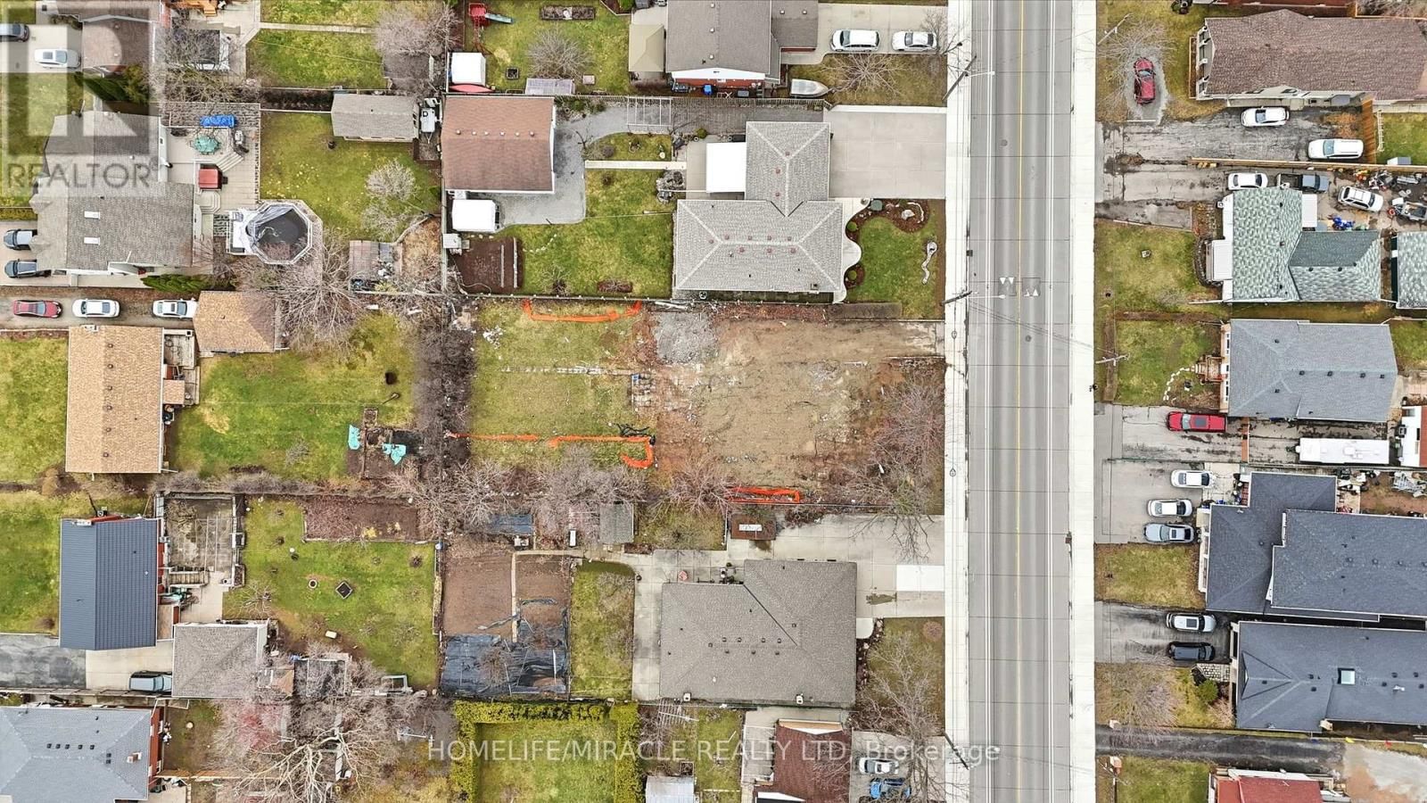 Part 1 - 290 DEWITT ROAD Image 7