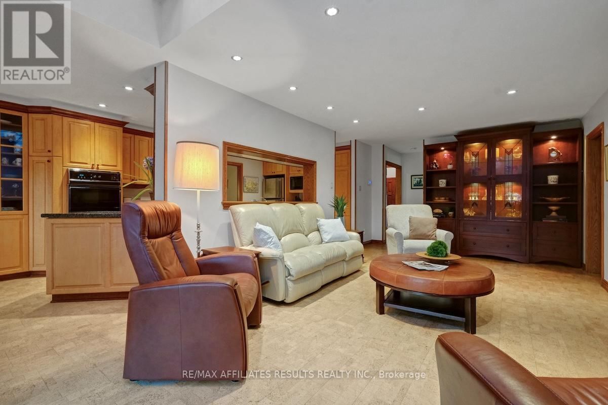 30 PENTLAND CRESCENT Image 20