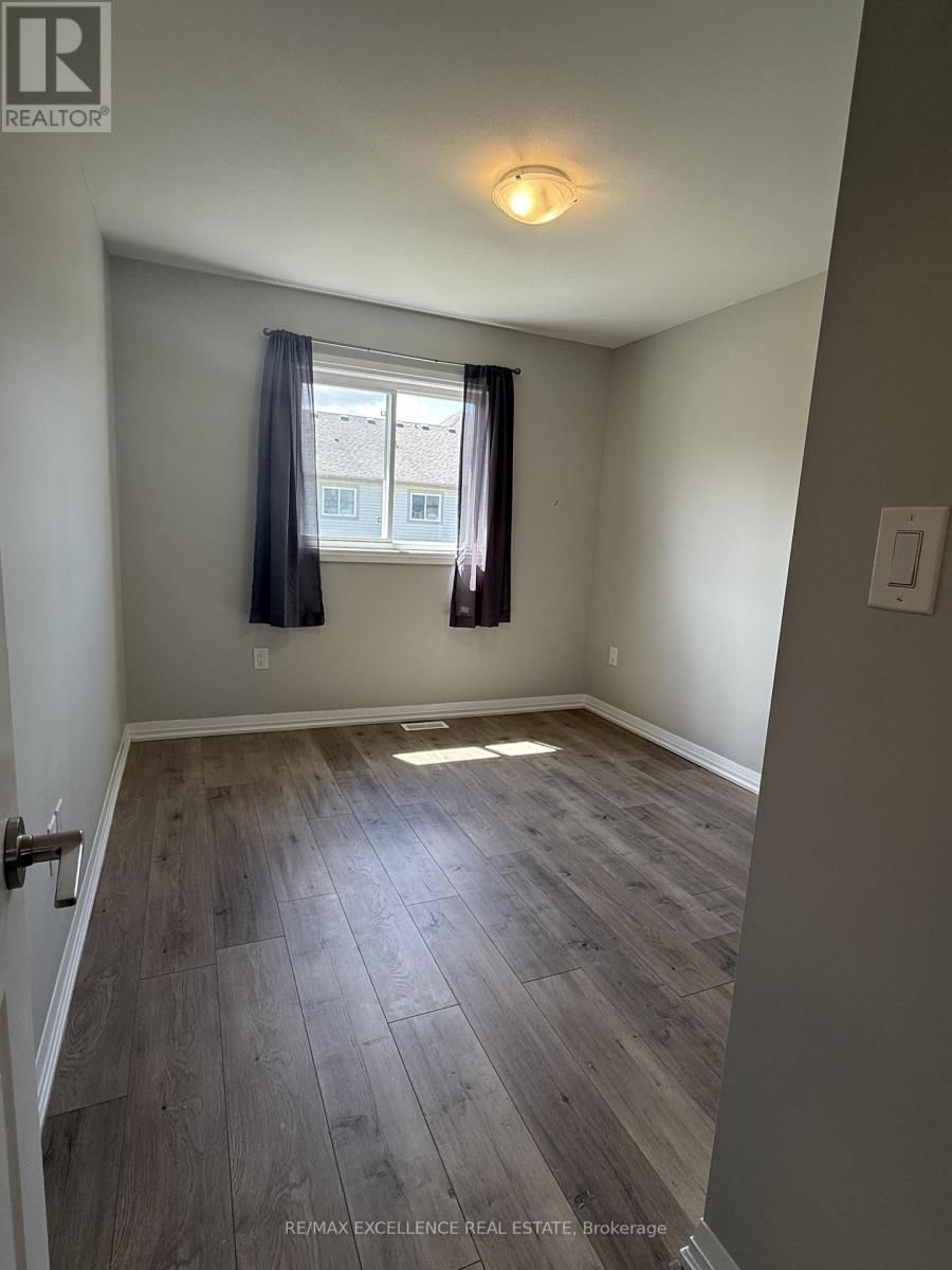 22 BUR OAK DRIVE Image 17