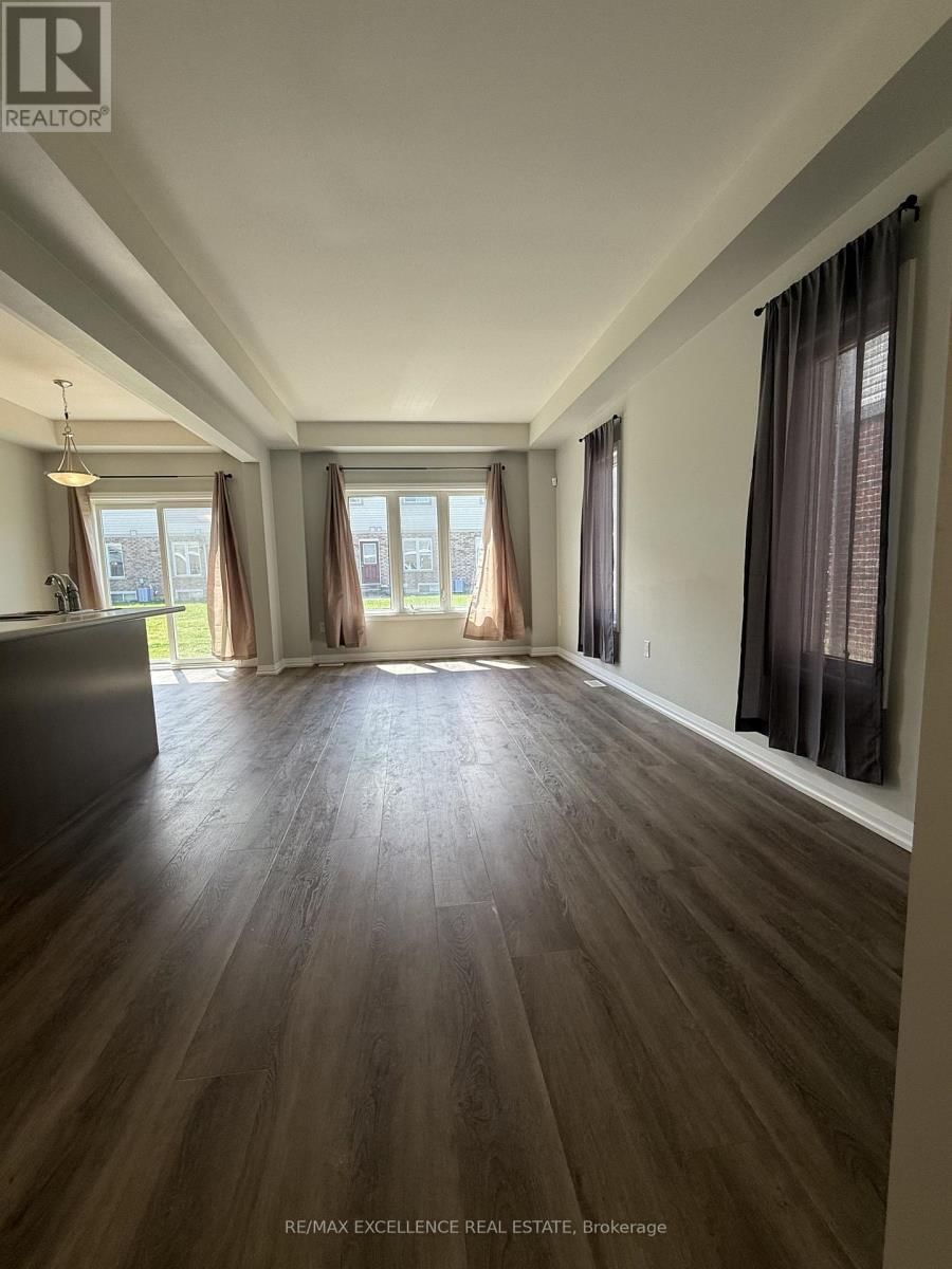 22 BUR OAK DRIVE Image 6