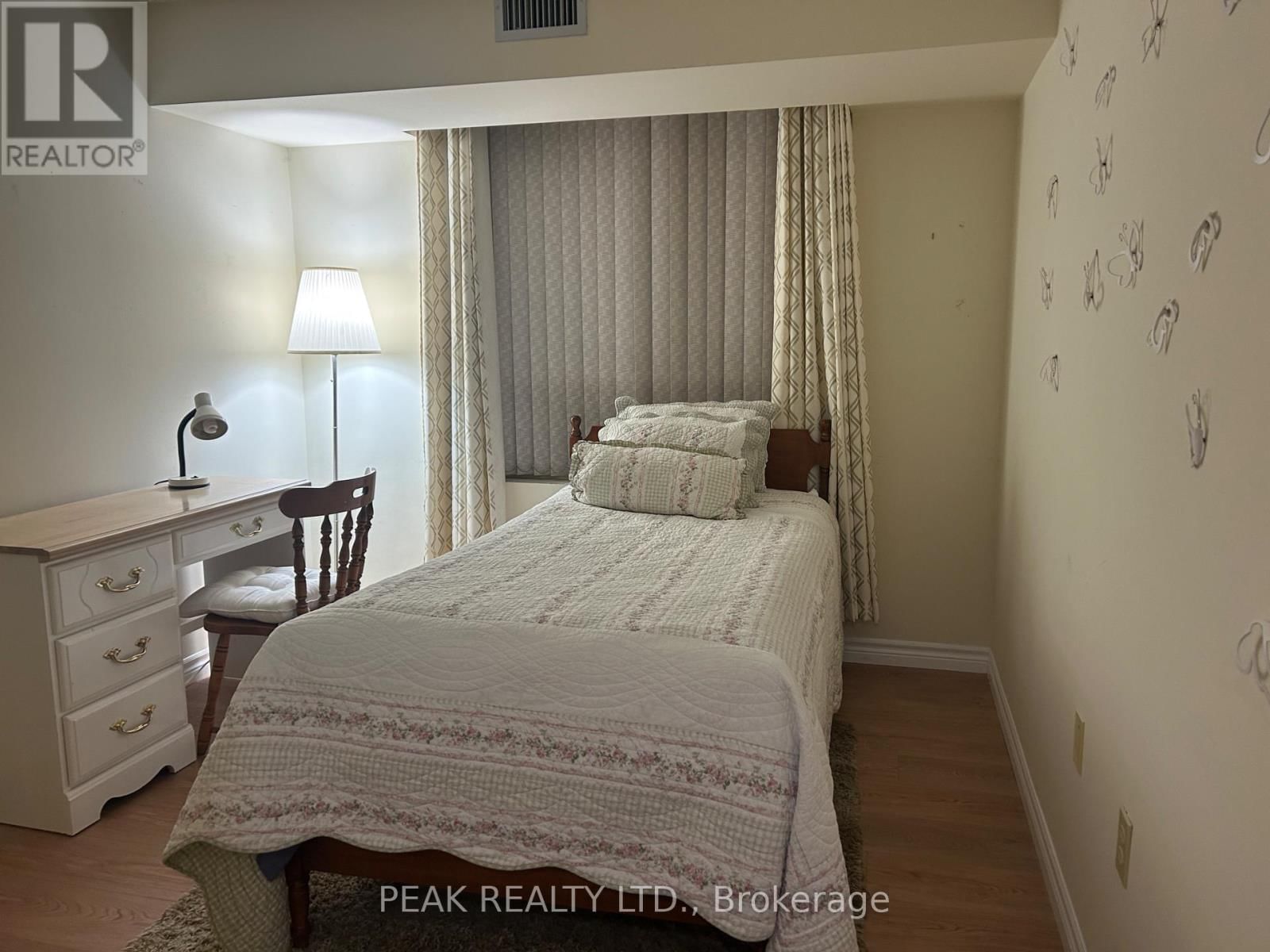 202 - 55 BLUE SPRINGS DRIVE Image 13