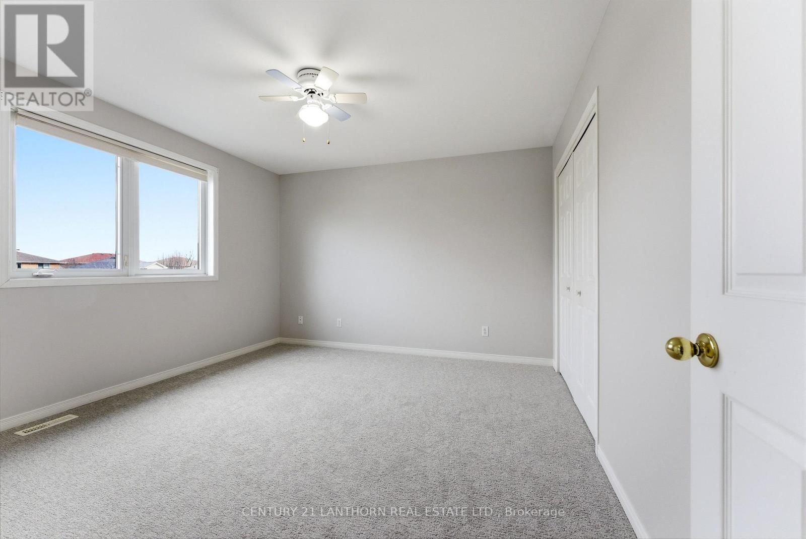 26 LINDEN LANE Image 31