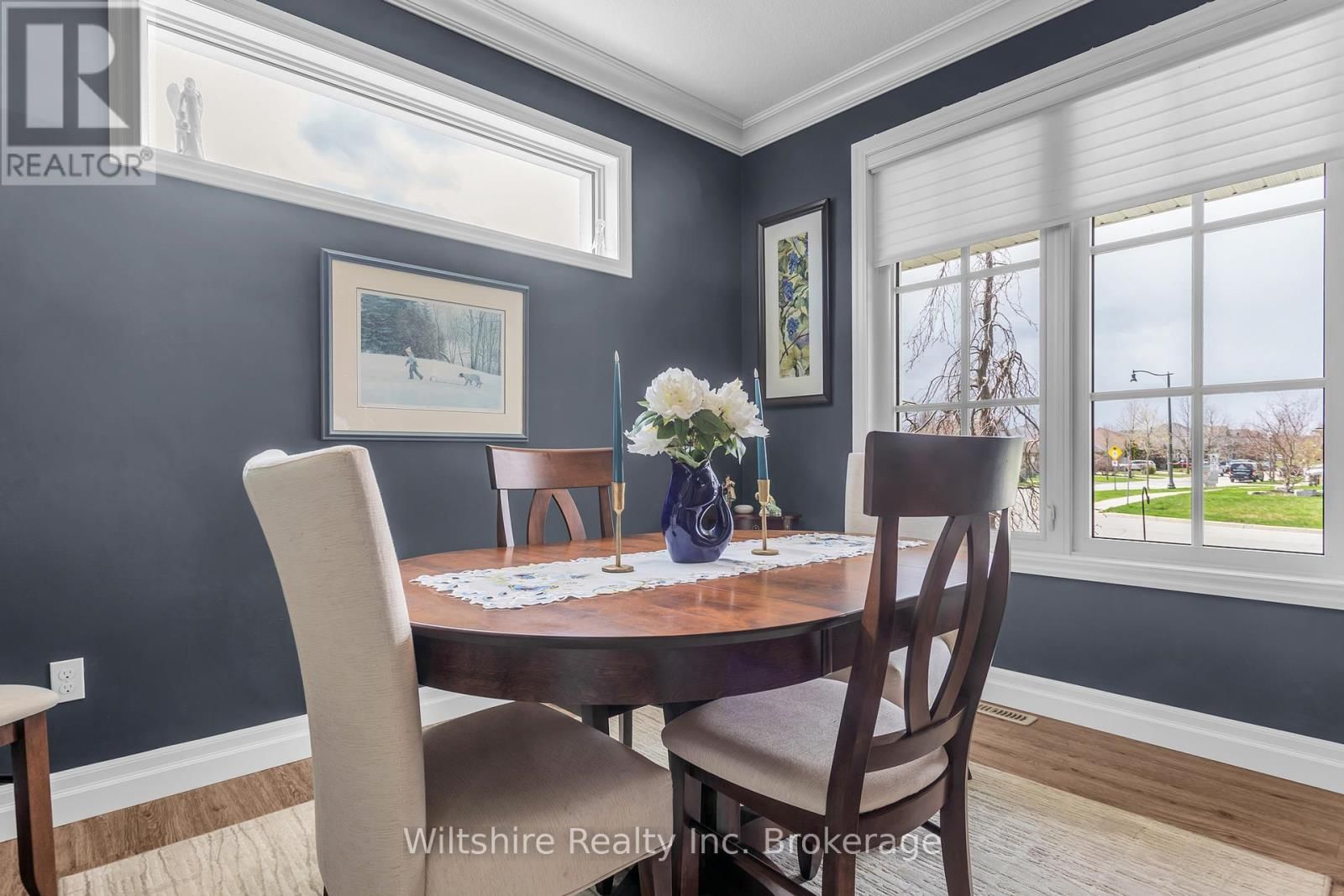 1 HONEY BEND Image 17