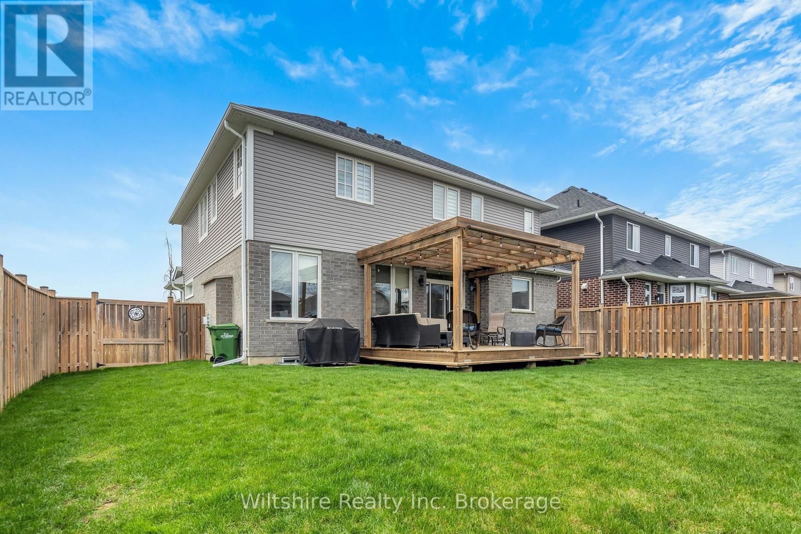 1 HONEY BEND Image 39