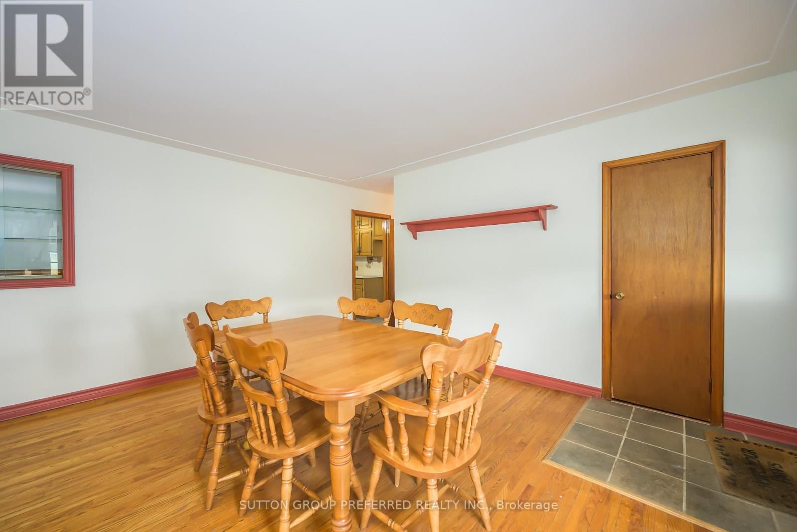 164 MCKEAND STREET Image 27