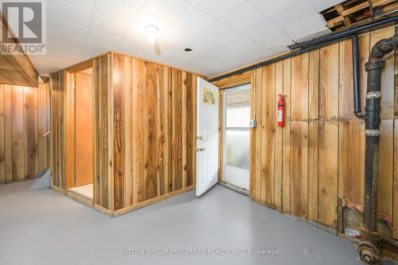 164 MCKEAND STREET Image 42