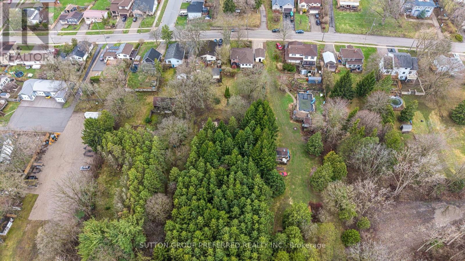 164 MCKEAND STREET Image 9