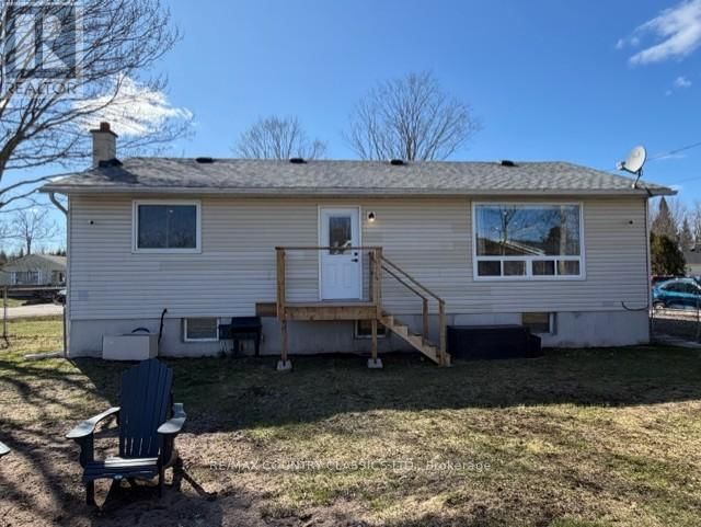 31 SPRUCEDALE STREET Image 4