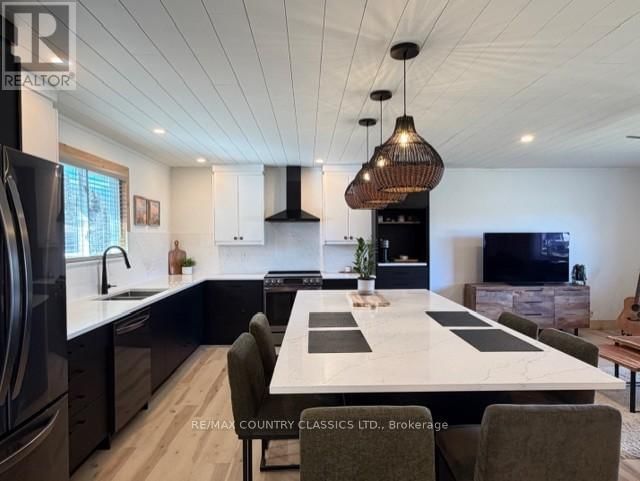 31 SPRUCEDALE STREET Image 6