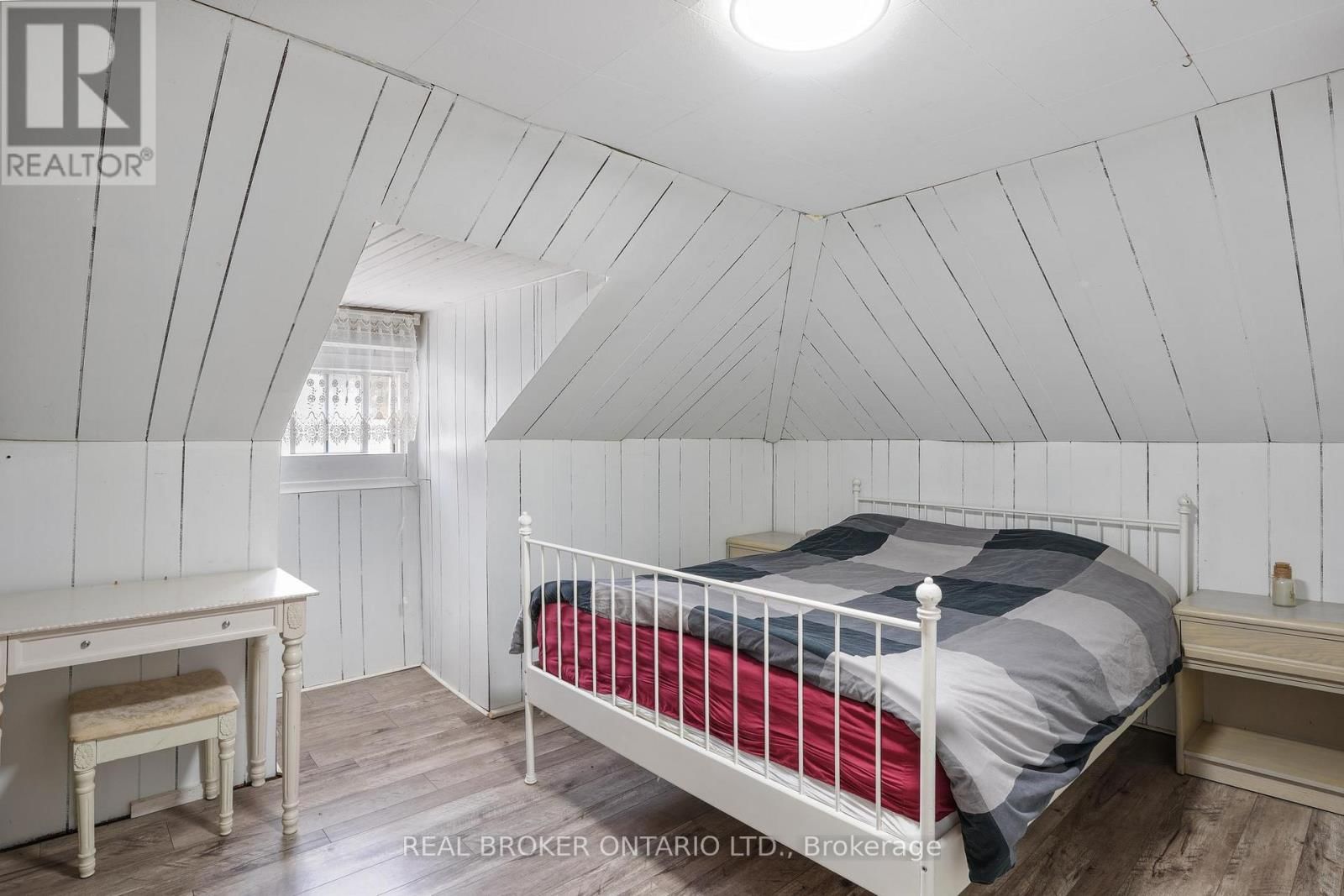 79 & 85 BRIDGE STREET Image 18