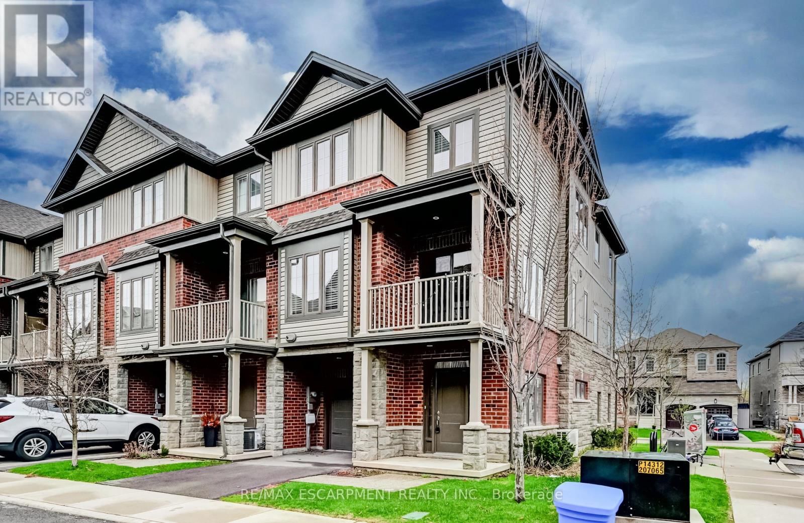 23 RIDGESIDE LANE WEST Image 1