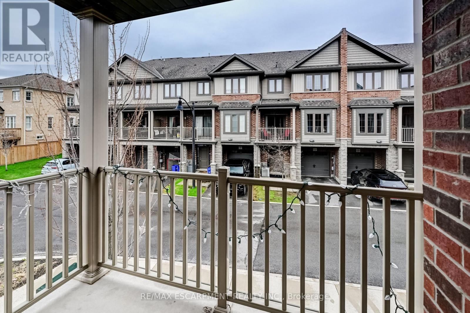 23 RIDGESIDE LANE WEST Image 19