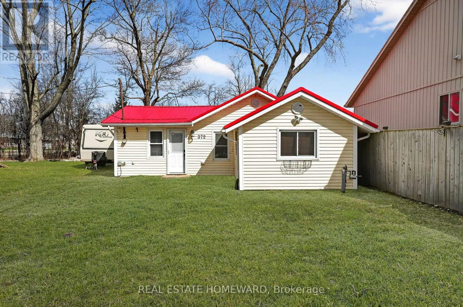 372 BUFFALO ROAD Image 1