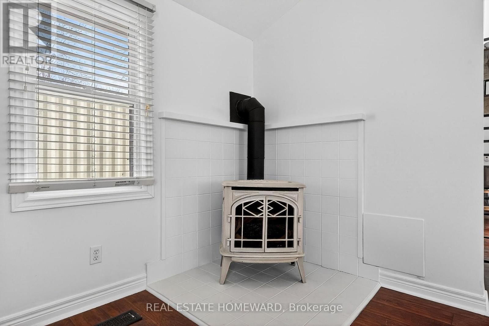 372 BUFFALO ROAD Image 7