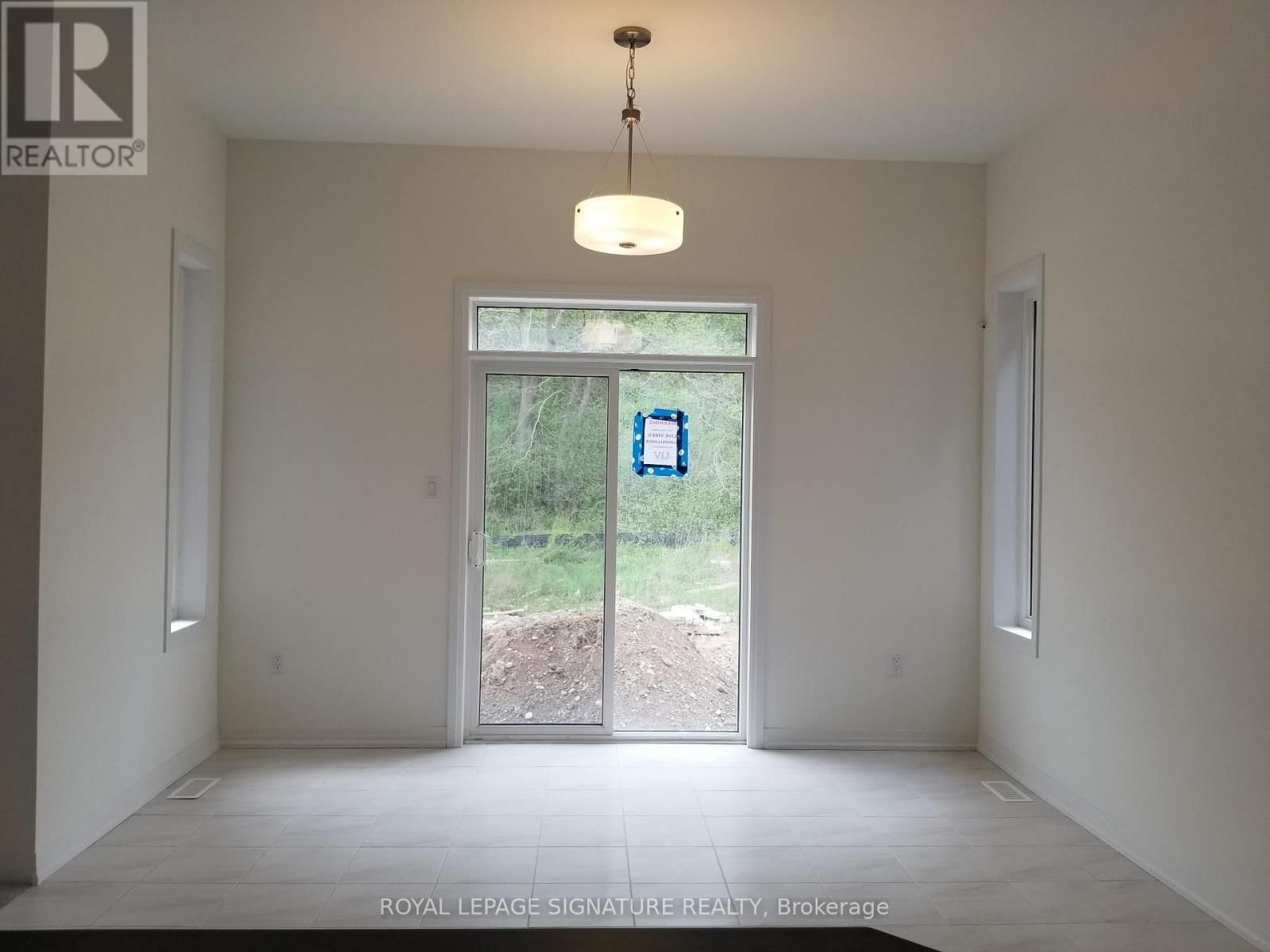 95 MACKLIN STREET Image 11