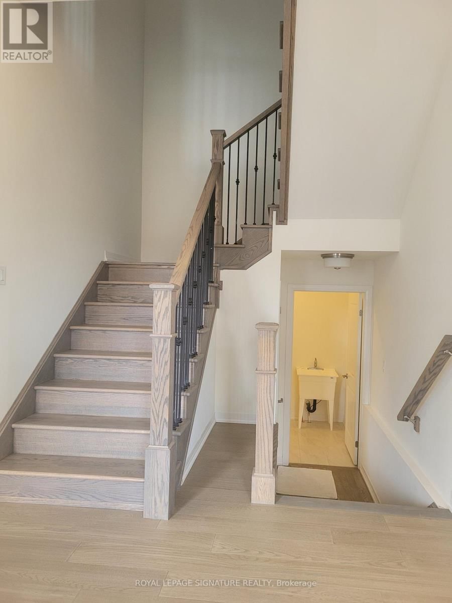 95 MACKLIN STREET Image 26