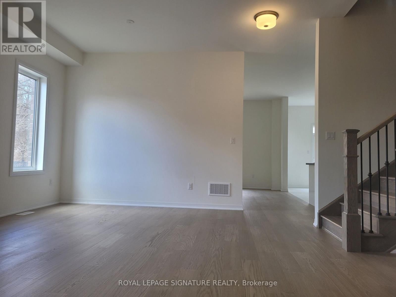 95 MACKLIN STREET Image 29