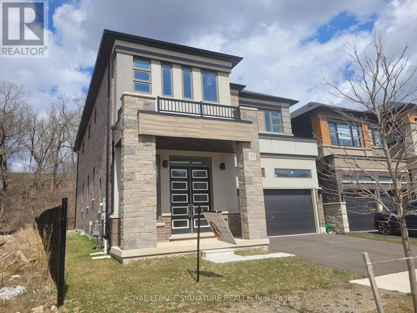 95 MACKLIN STREET Image 3