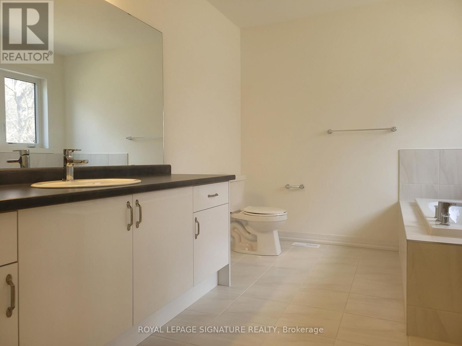 95 MACKLIN STREET Image 35