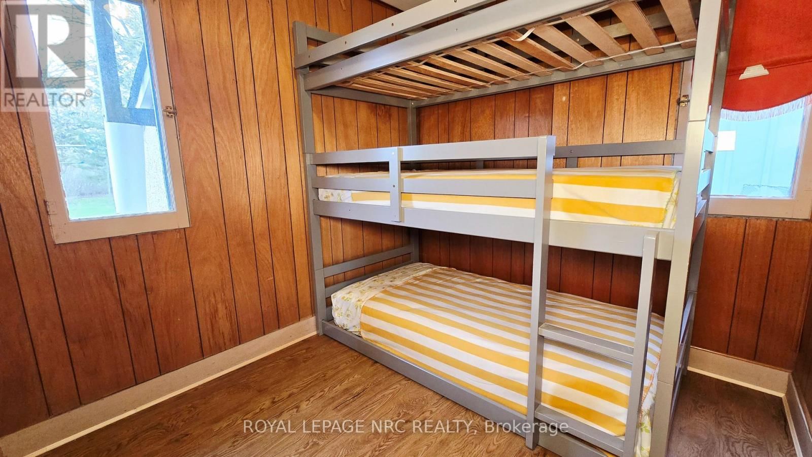 11170 CHURCHILL AVENUE Image 25