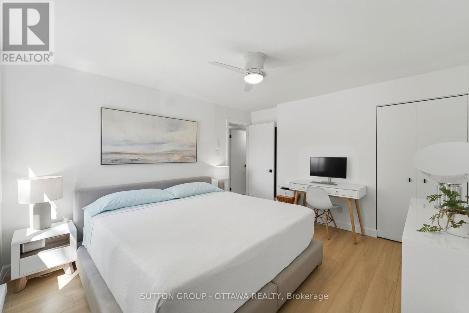 101 - 268 LORRY GREENBERG DRIVE Image 23